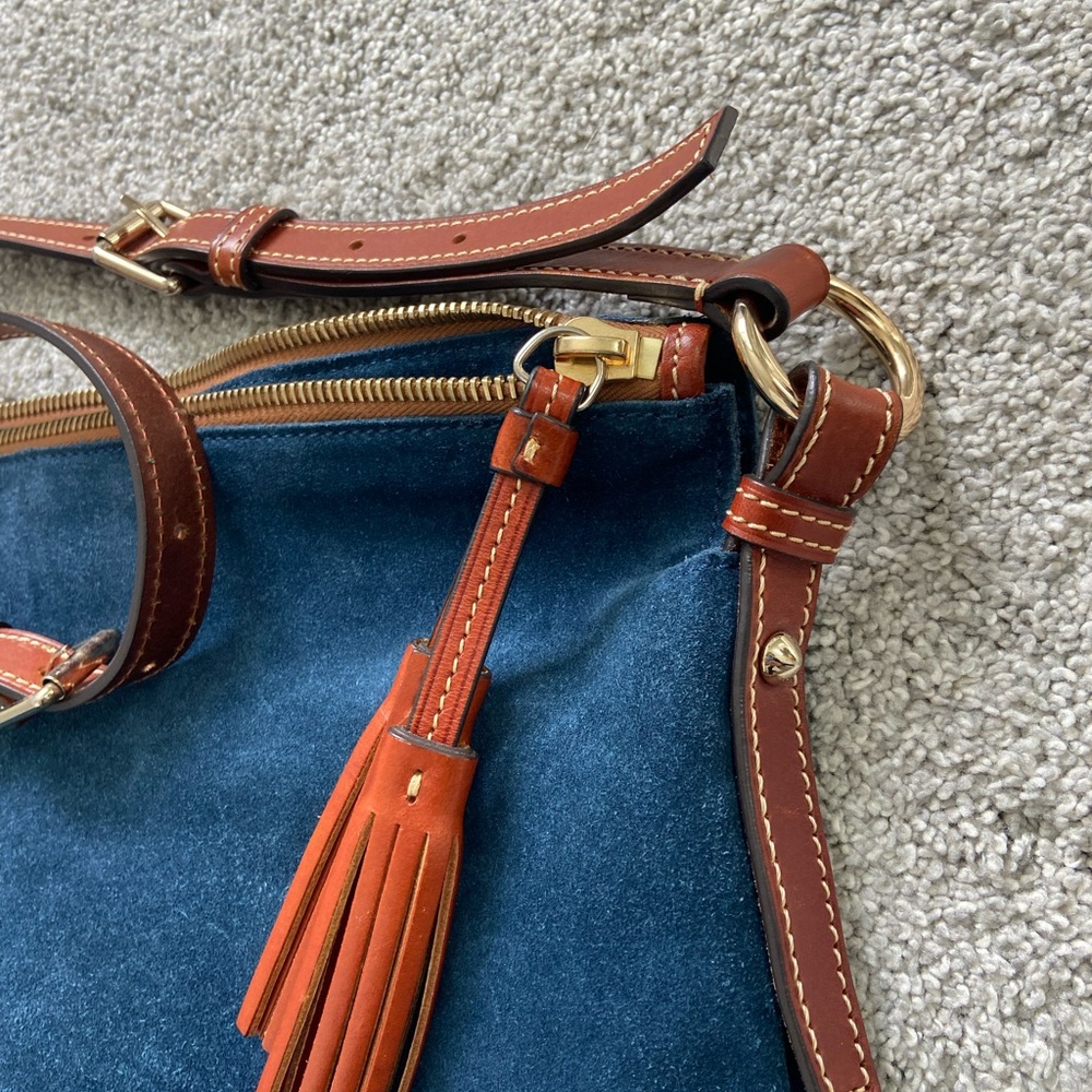 Dooney & Bourke Navy and Tan Crossbody Bag - Picture 3 of 6